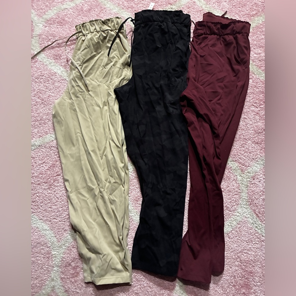 Lululemon Stretch High-Rise Pant 7/8 - price is for 1 pr, bundle discount avail